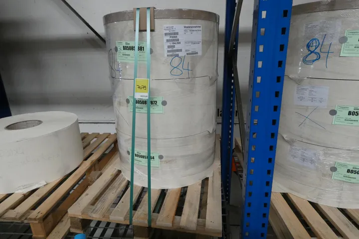 Konvolut Material, Hitzeschild-Isolierlage Umfang: Palette mit Inhalt